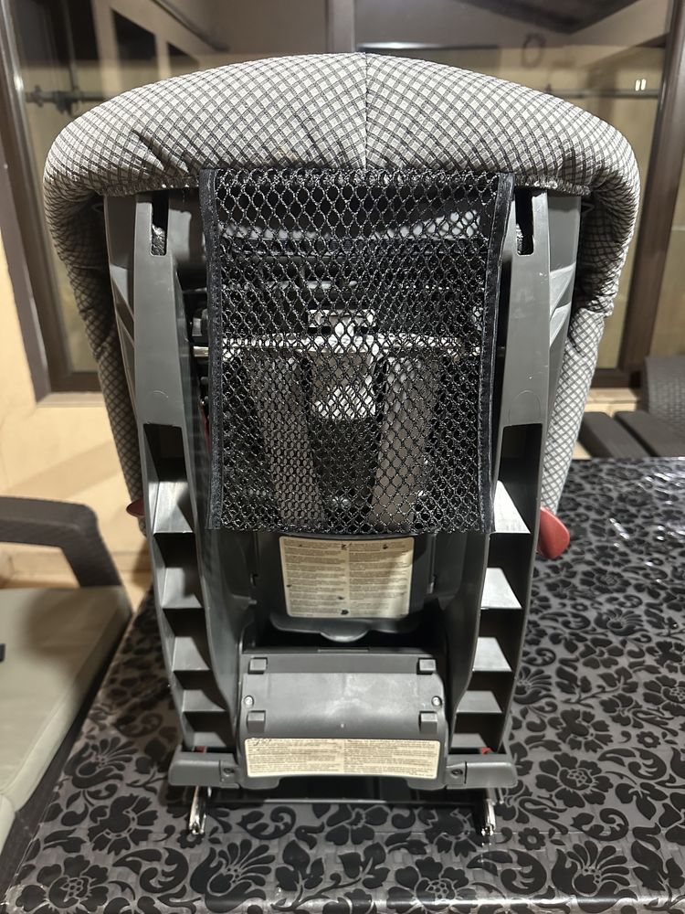 Scaun auto Britax Romer Duo Plus isofix 9-18kg (versiunea VW)