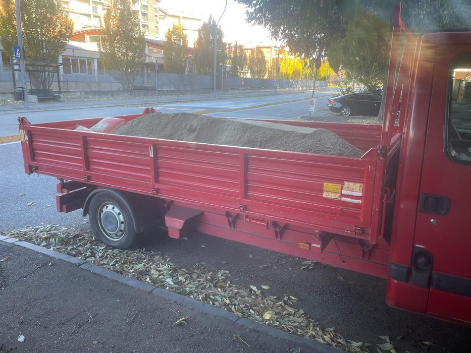 Transport marfă , moluz și debarasare apartamente