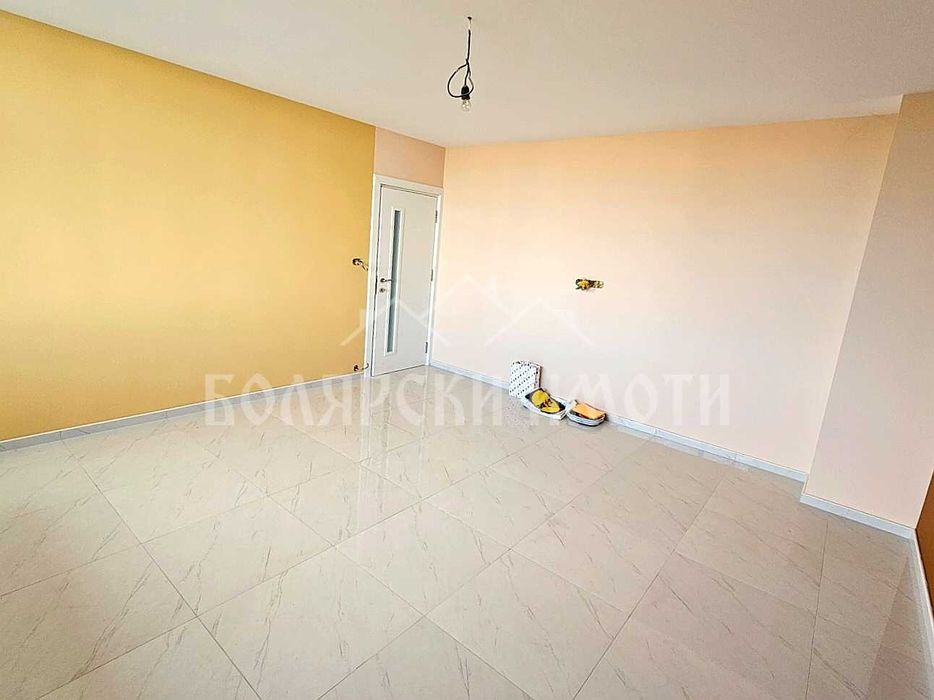 Продава се Тристаен апартамент в Горна Оряховица - 89 кв.м за 1012 €/кв.м - Снимка #5