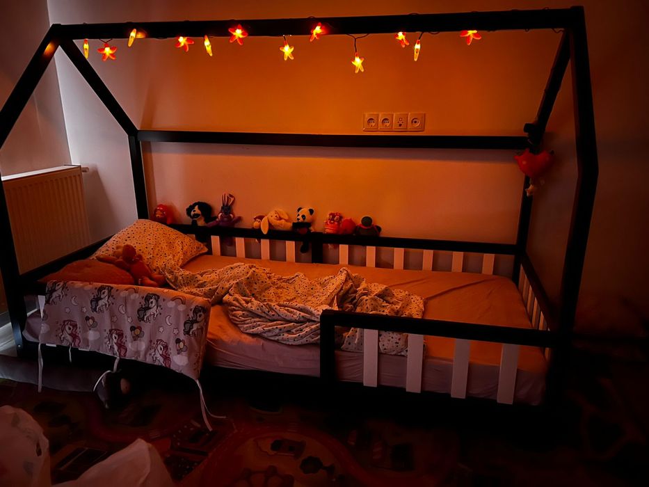 Pat tip căsuță Montessori cu saltea copii inclus