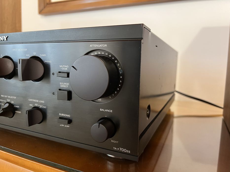 Sony TA-F 700 ES super amplificator 2x110W la 8 ohmi stare foarte buna