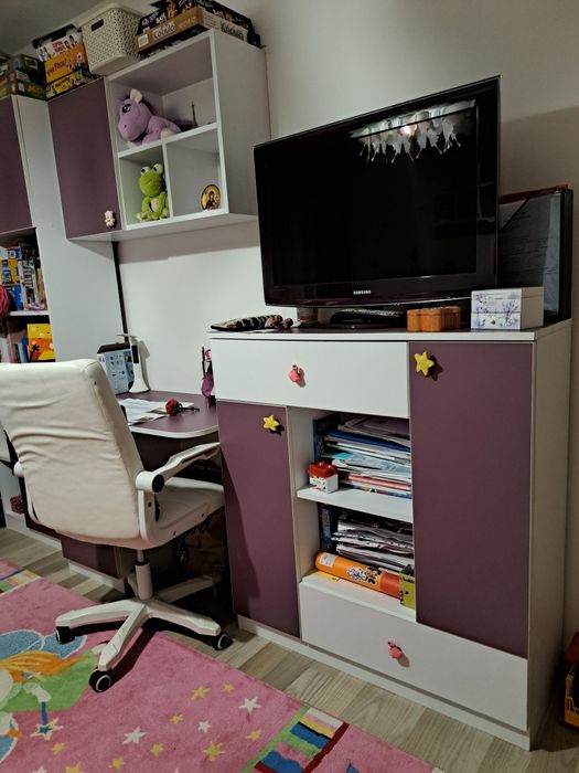 Camera fetite- în stare foarte buna