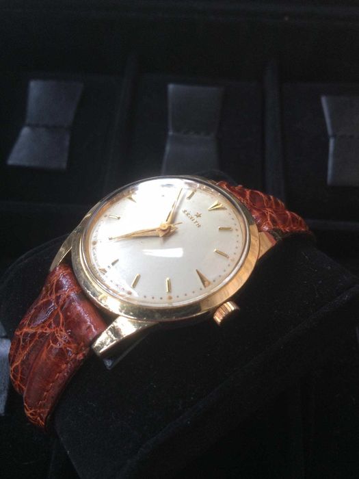 Zenith Vintage 1960's Rare, Rolled Gold Plate - 40 microns.