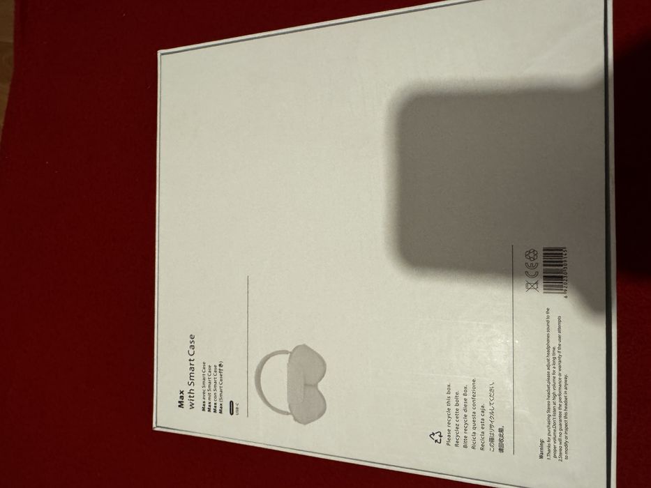 Airpods max desigilate pentru proba