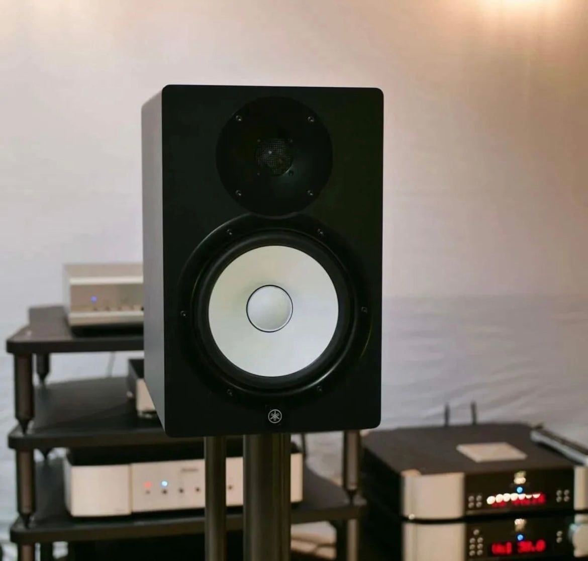 Yamaha hs8 studio