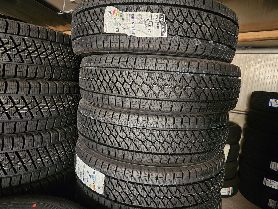 195/70R15C Bridgestone W995