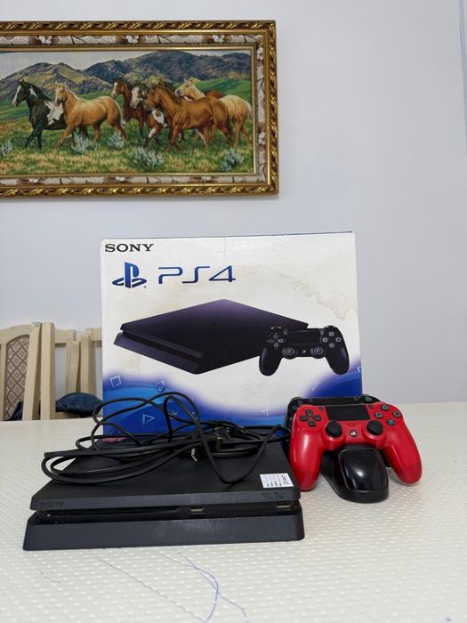 Playstation 4 Slim (1TB)