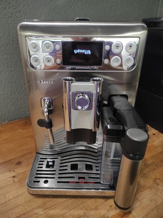 Кафемашина/Каферобот Saeco Exprelia Evo