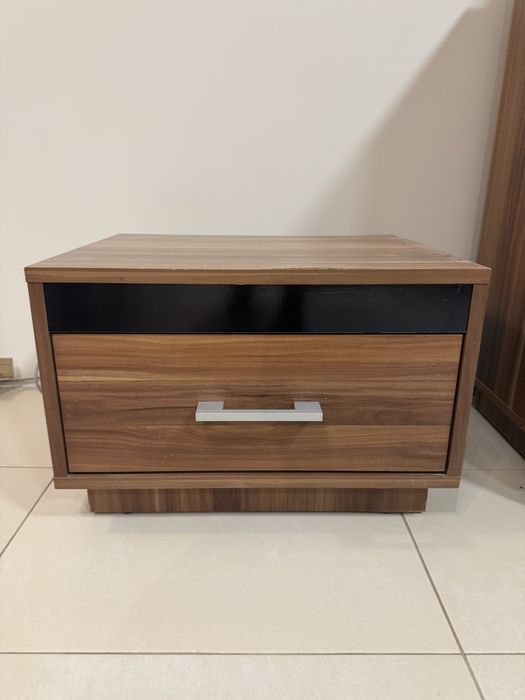 Нощни шкафчета….