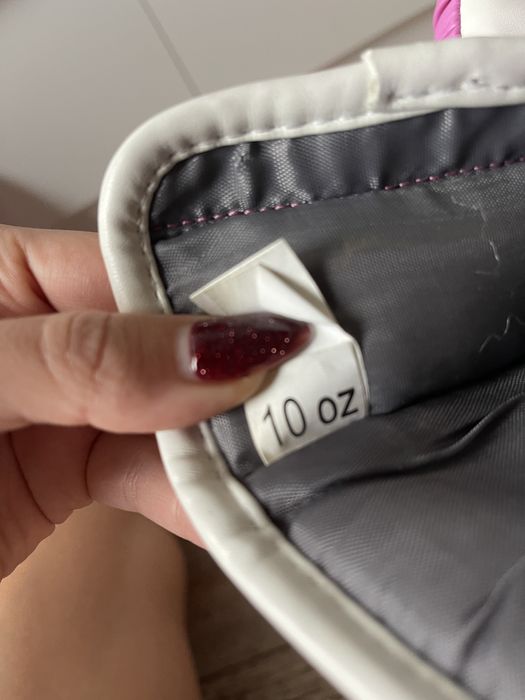 Боксови ръкавици Venum Challenger 2.0 + бинтове Lonsdale