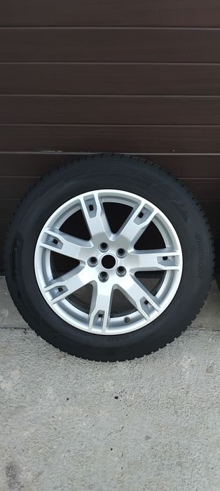 Jante aliaj originale Land Rover 5x108 R18 anvelope 235/60 Hankook noi