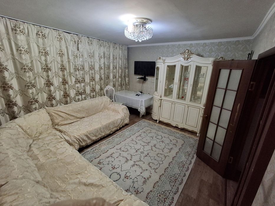 2 комн квартира люкс в центре напротив мечети.  Рынок все рядом