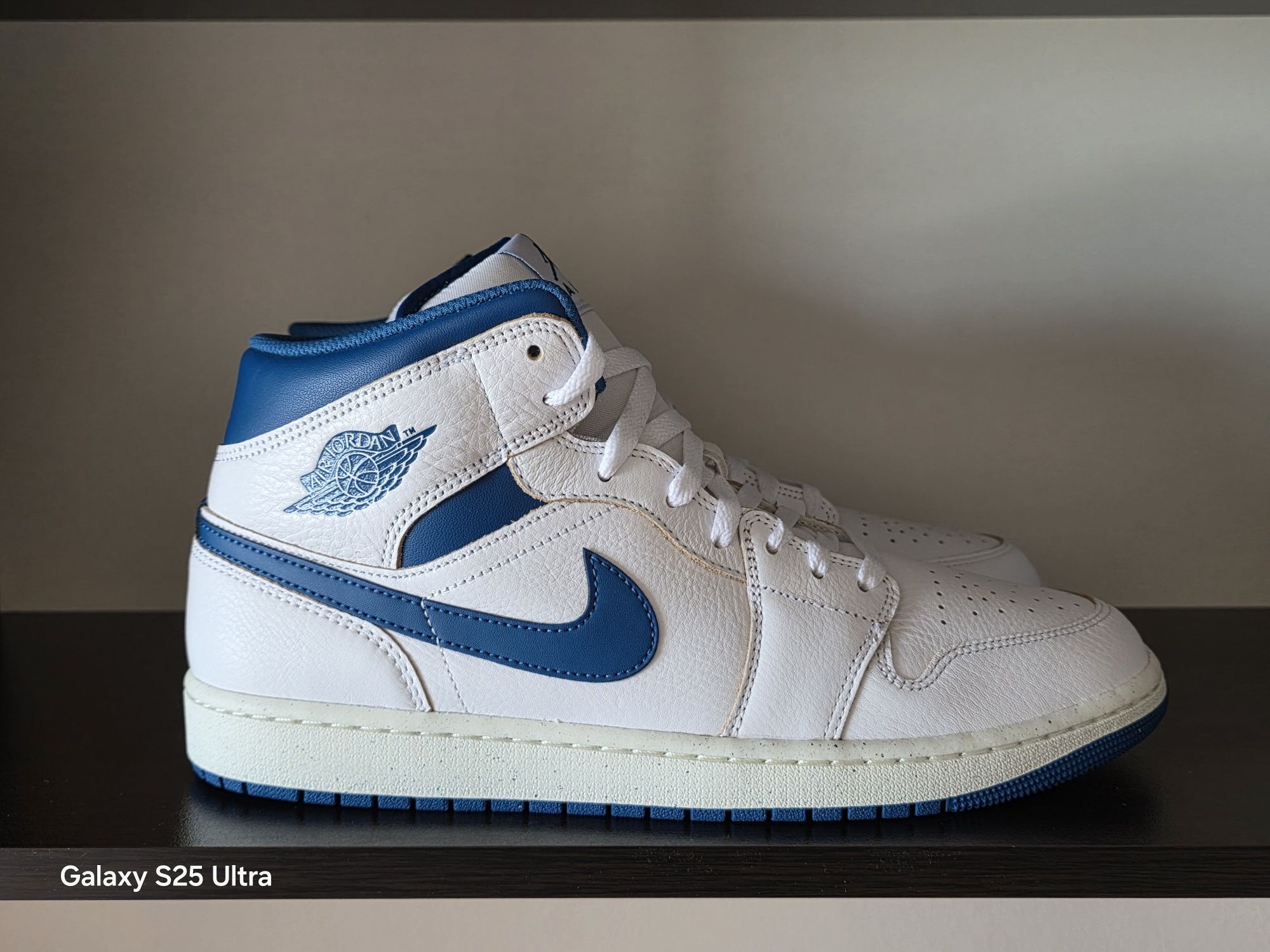 Nike Air Jordan 1 Mid SE 46номер 30см Стелка Нови с кутия