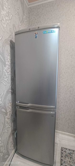 Продали холодильник Самсунг недорого