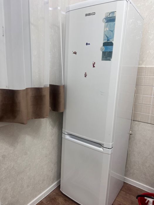 Холодильник и стиральная машинка