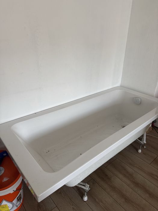 Vand cada noua fara defecte