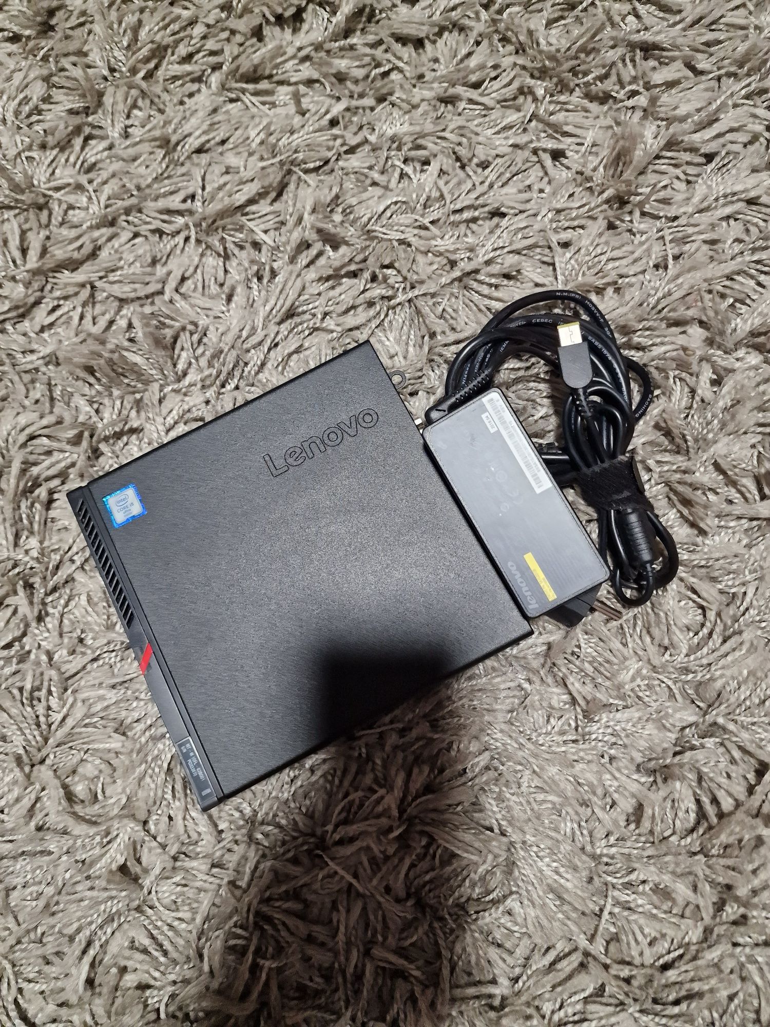 Mini PC / Tiny Lenovo M900, CPU Intel i5-6500T, 64GB SSD M.2, fara RAM