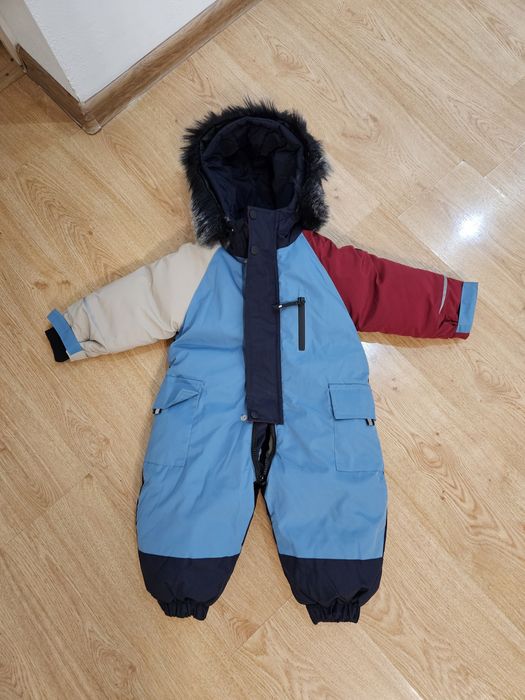 Продам новый детский комбинезон