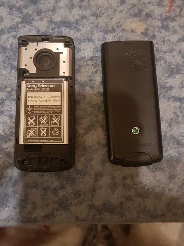 Raritate Sony Ericsson J120i FM Radio ca nou