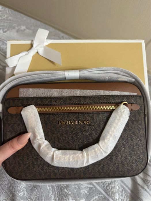 Женская сумка от Майкл корс