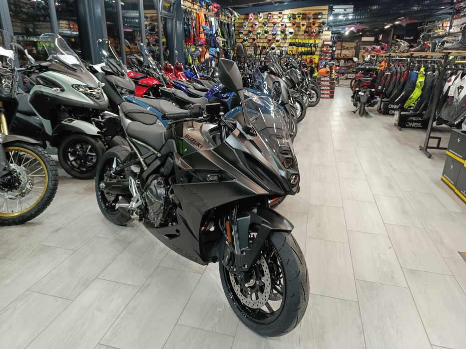 Suzuki GSX 8R Sport my 2024 nou - in stoc EST BIKE Campina