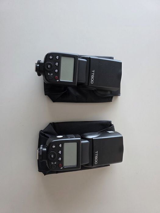 Godox V1 Blit TTL cu Cap Rotund pentru Canon