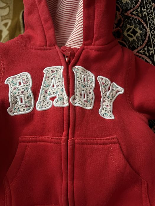 Продам комбенизон  до 6 месецов