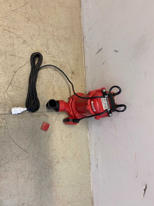 070162	Помпа водна за мръсна вода 1100W 2"230L/min9m нож RD-CAWP55