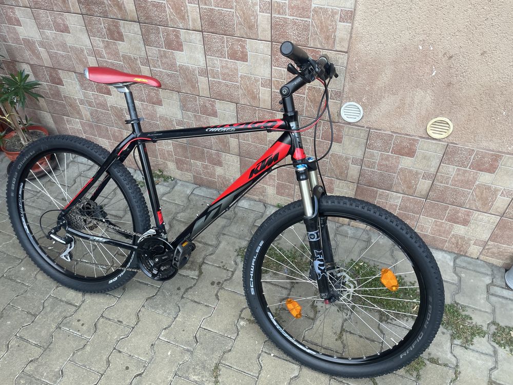 Bicicleta MTB"KTM"frane hidraulice Fox Air
