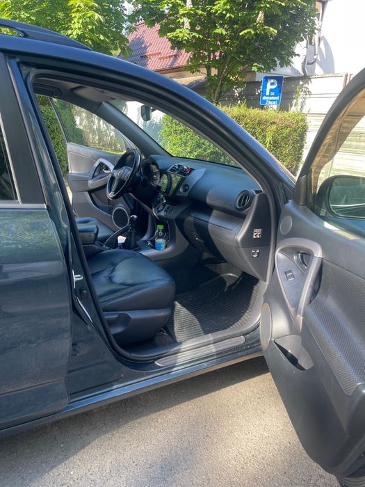 Vand Toyota Rav 4