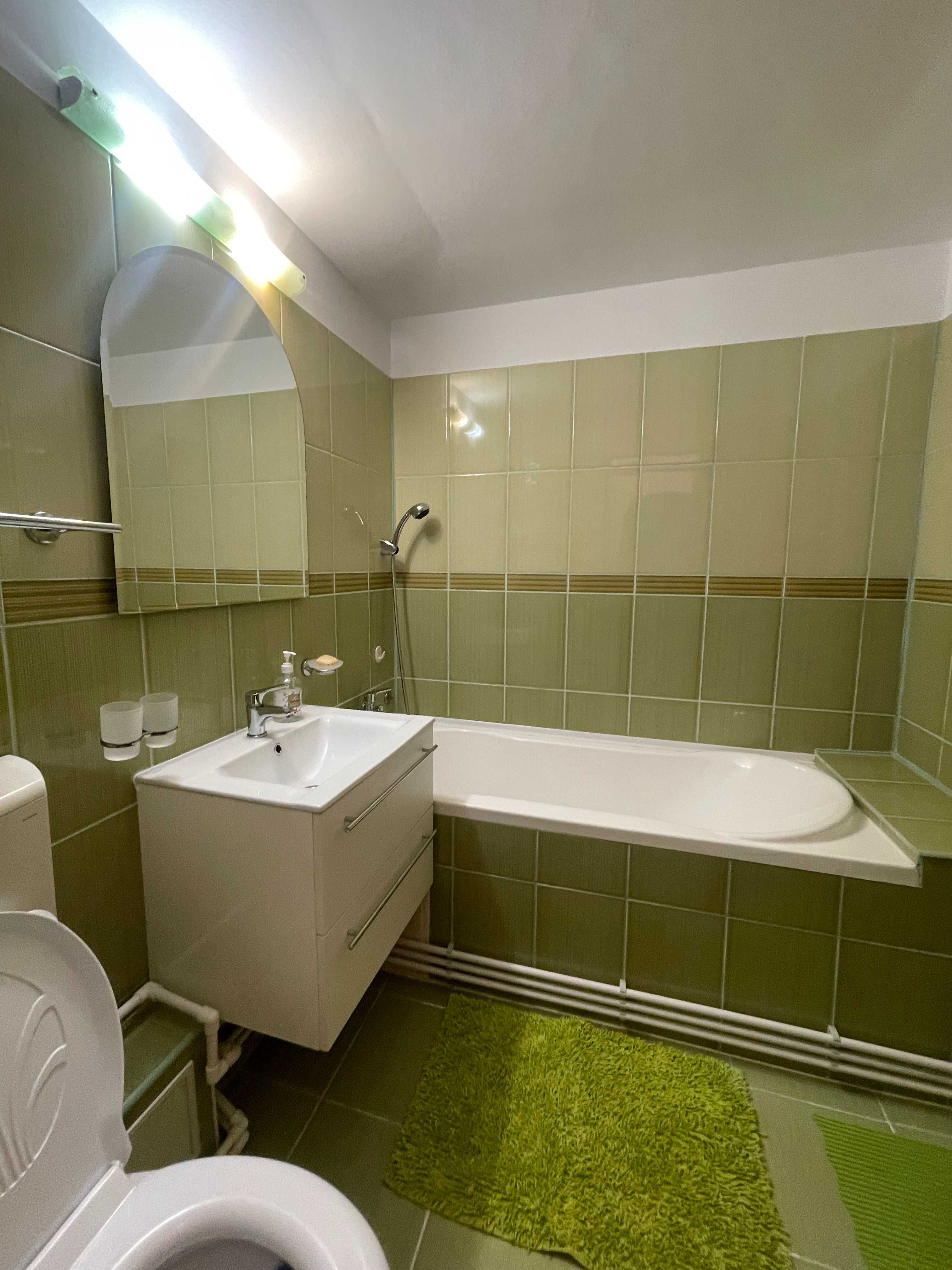 Apartament 3 camere Crangasi - metrou, centrala proprie, loc parcare