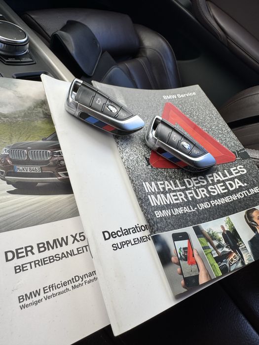 Vand Bmw X5M Fabrica Unic Propietar Stare perfecta TVA Deductibil