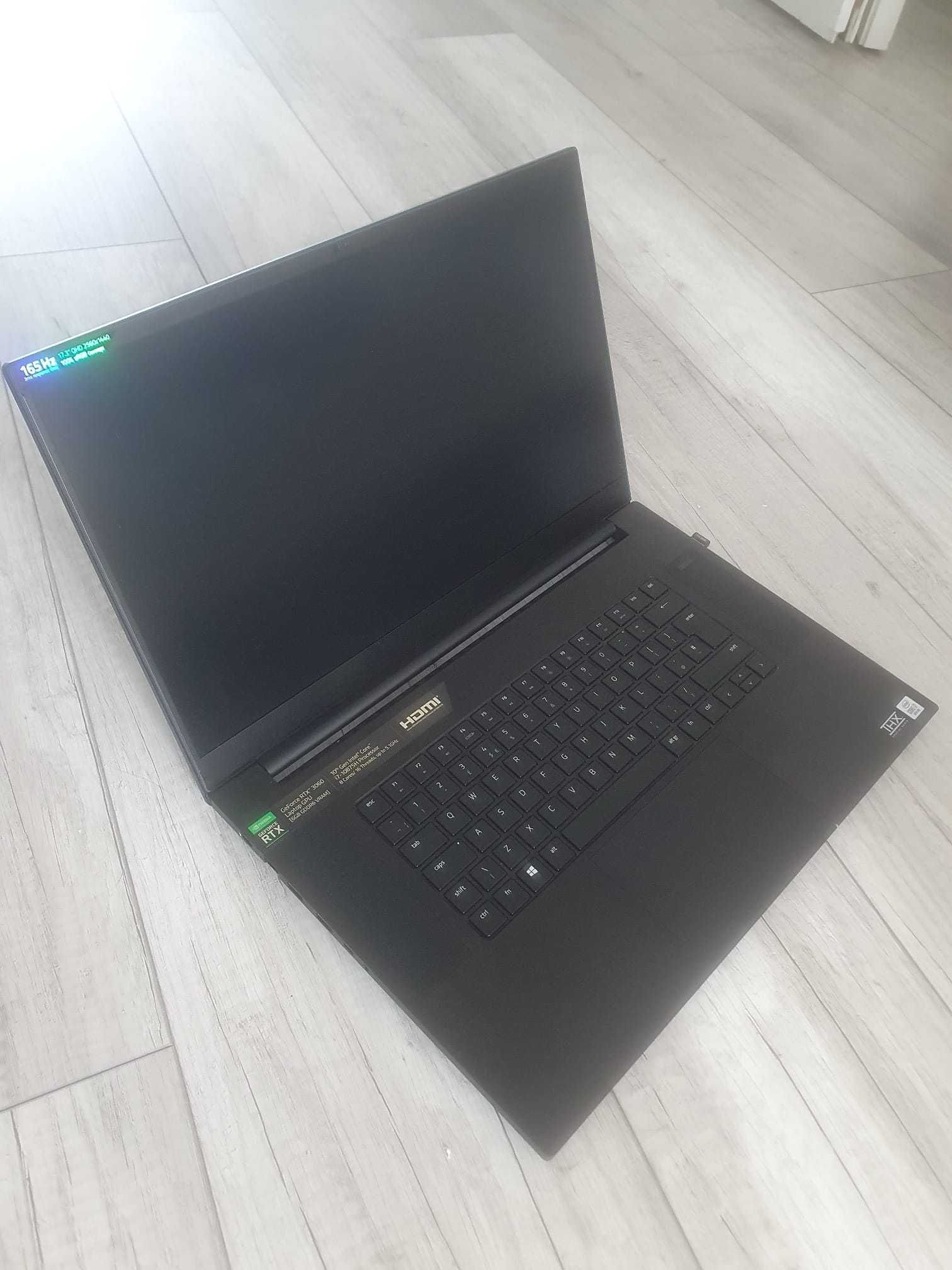 Laptop Razer Blade Pro 17 2021 RTX 3060 i7-10875H 16GB RAM 512GB 4k