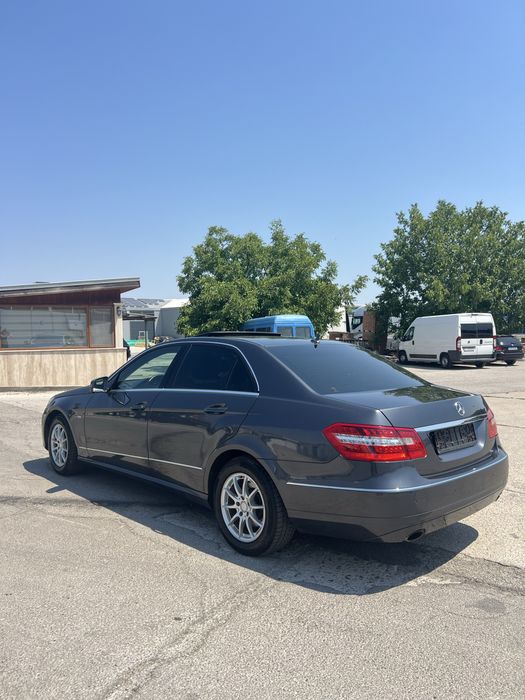 Mercedes w212 350 cdi TOP 2 комплекта гуми и джанти