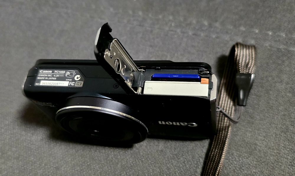 Aparat foto Canon powershot sx21 is