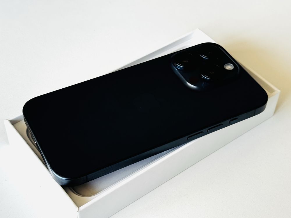 Iphone 15 Pro 256GB Blue Titanium Отличен! Гаранция 6 месеца