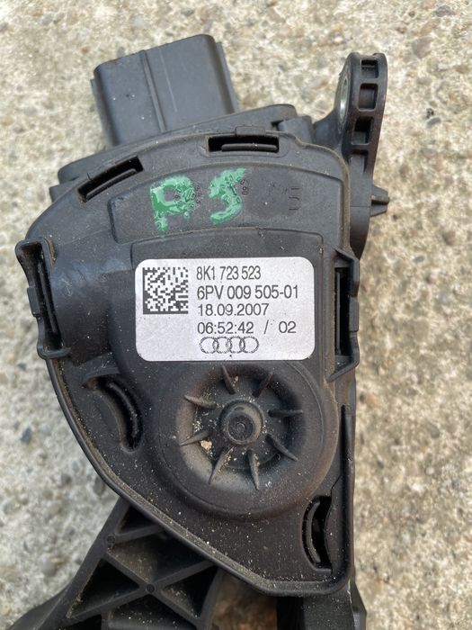 Pedala acceleratie Audi A4 A5 b8 volan stanga / Europa