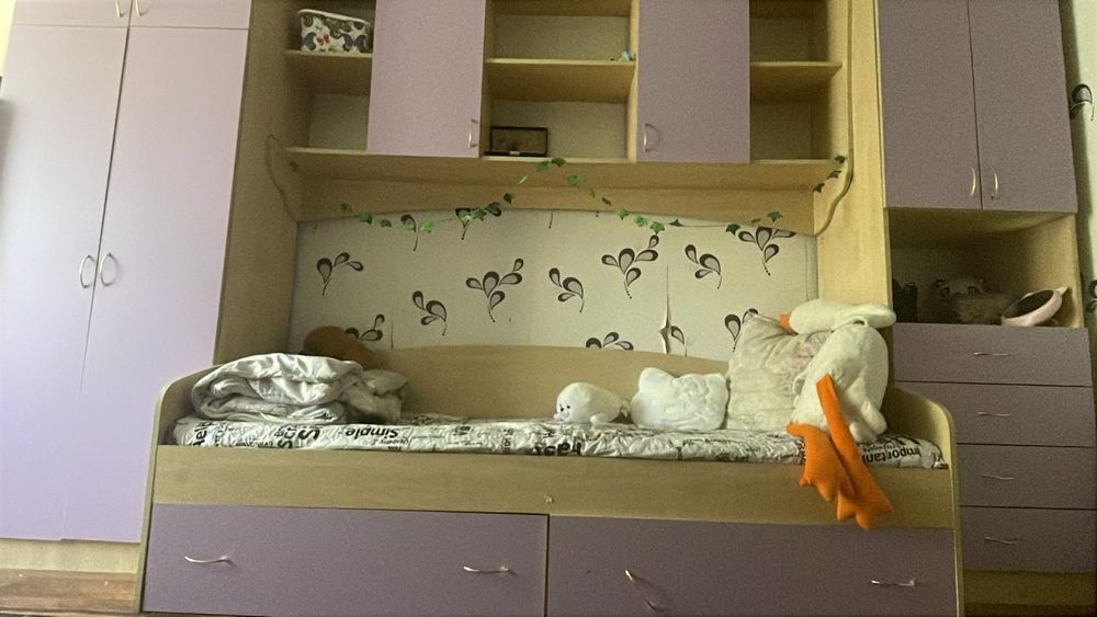 Продам стенку детскую