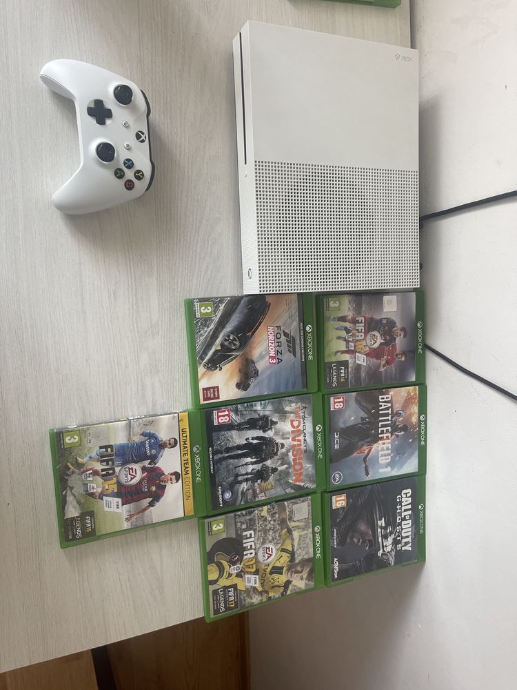 Xbox one S stare impecabila !!