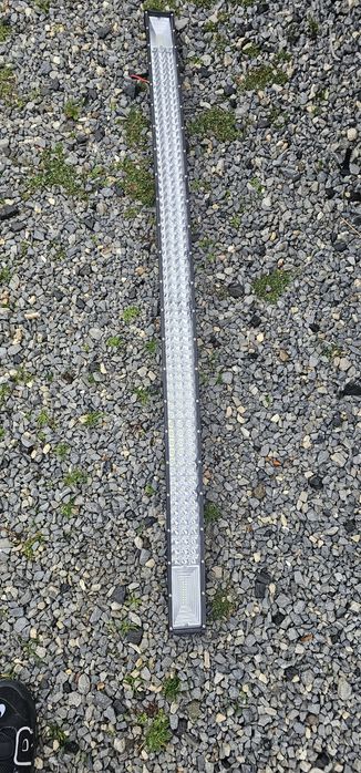 Bară proiector curbată