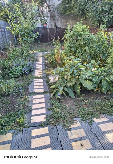 Casă de vânzare  în Popești Leordeni