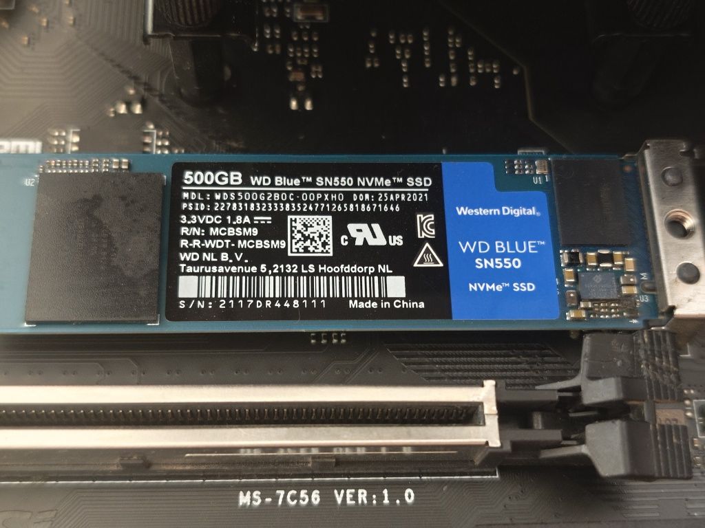 (Резервирана) 5600x + B550 + 32GB RAM + 512NVme + Охлаждане