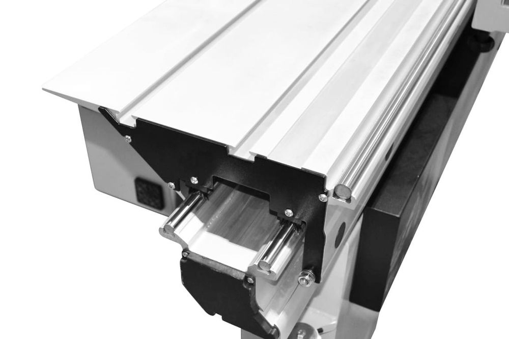 По заявка италиански циркуляр с карета на 3200 мм диск 400 мм мотор 5.