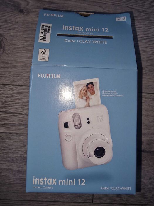 Aparat foto instax mini 12