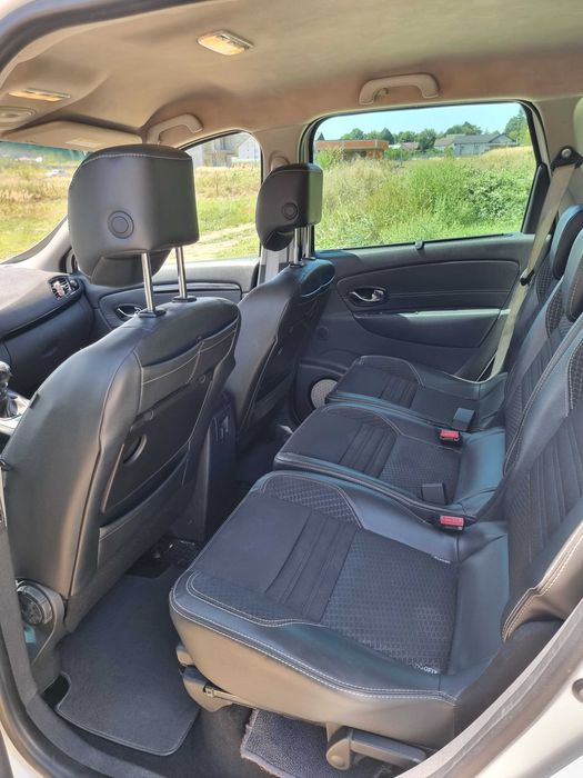 RENAULT SCENIC dci 130 Bose edition