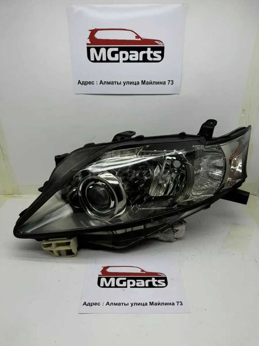 Фара б/у оригинал правая и левая от Lexus RX-350