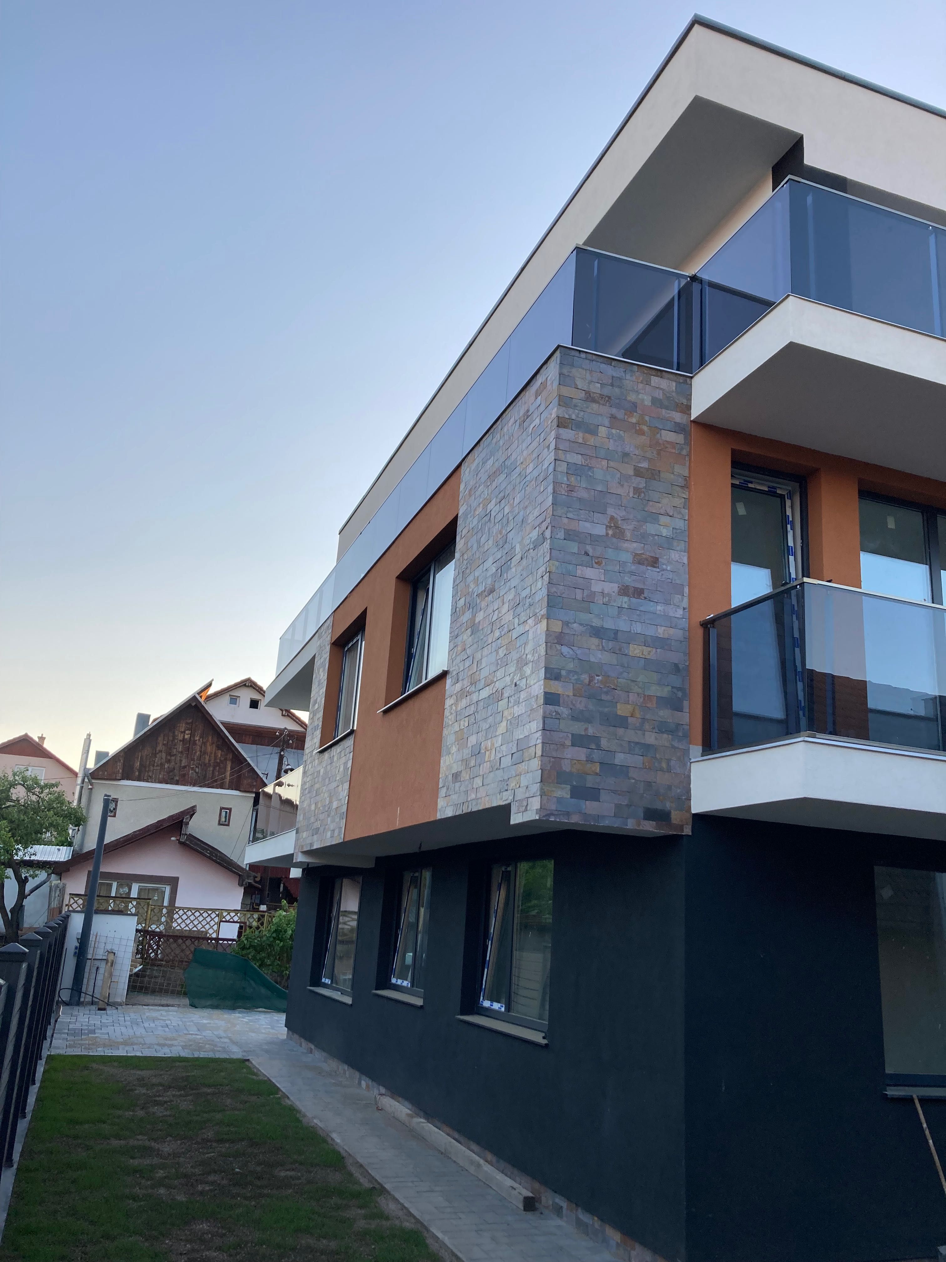Proprietar Vând Vila Nouă cartier Gheorgheni