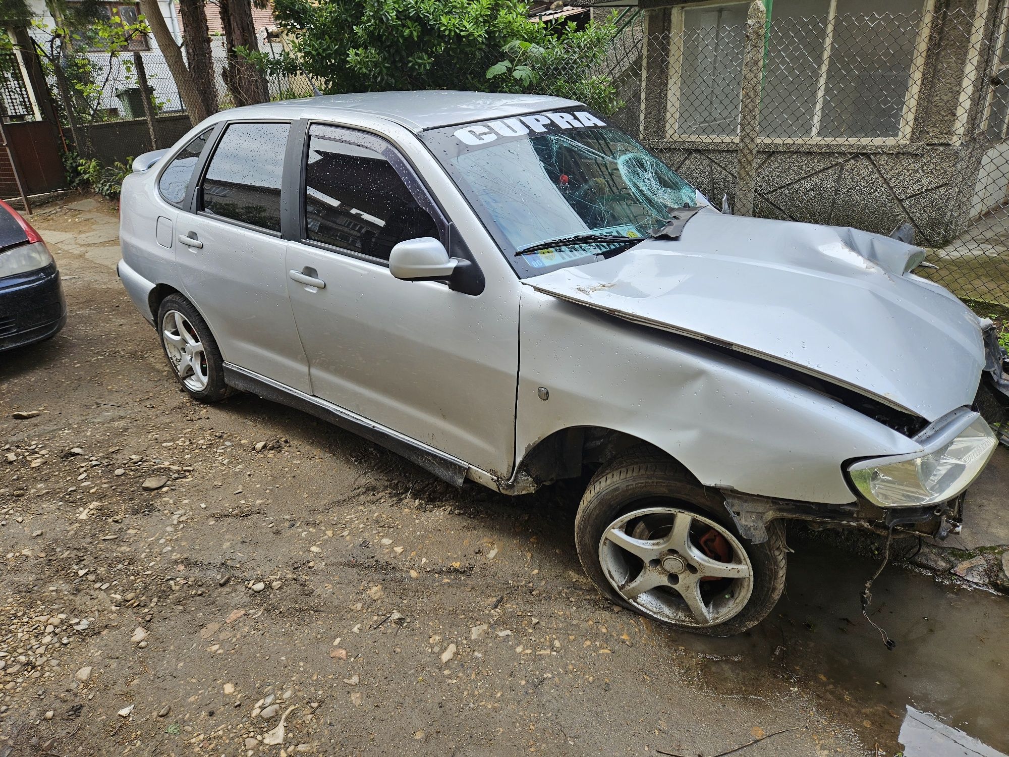 Продавам части от сеат кордоба 1.6 sr