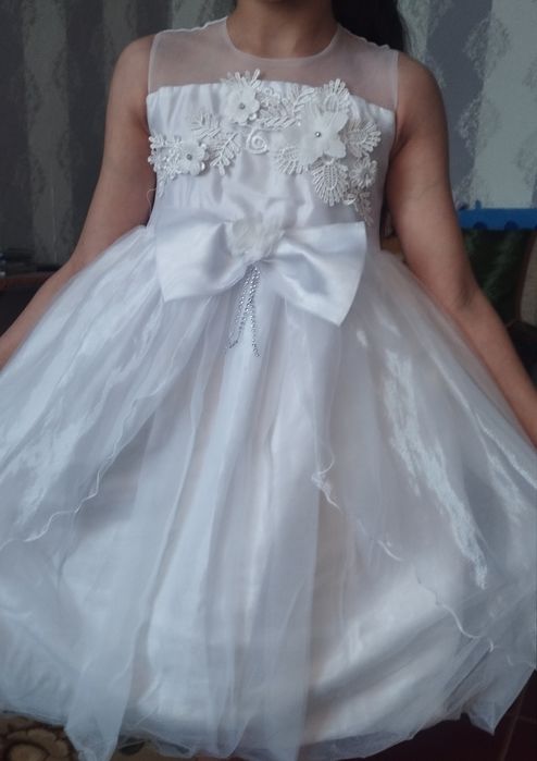 Продам детское платье