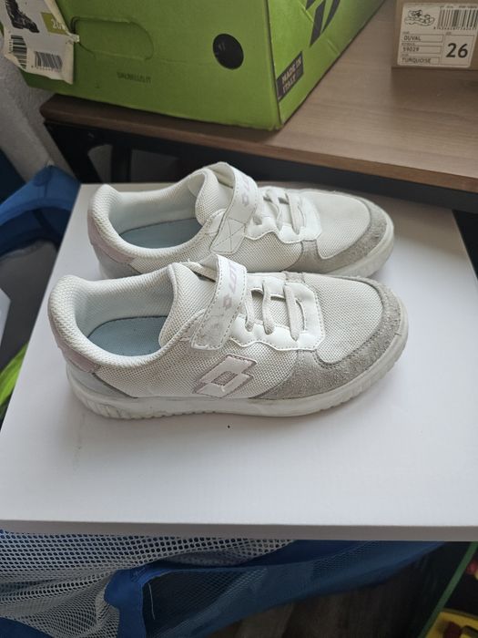 Tenesi Lotto, albi, marimea 30